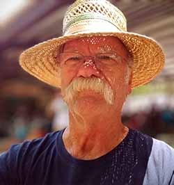 Chas Anderson